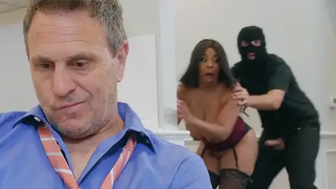 Burglar finishes up romping a chesty dark-hued with immense bobos