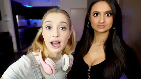 Anastasia Knight and Eliza Ibarra want to have a threeway